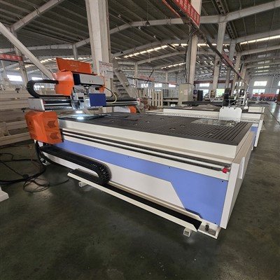 Các tính năng của máy làm cát thủy tinh